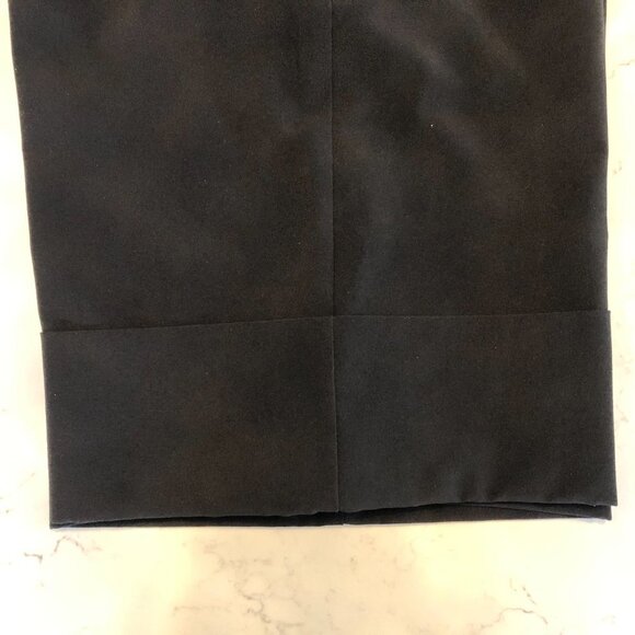 IZOD XFG Stretch Athletic Bermuda Cuffed Golf Shorts Black Size 4 - Picture 7 of 11